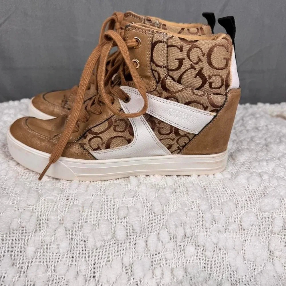 GUESS Brown Wedge Sneakers Women's Lace Up Hidden Heel Casual‎ Fashion Shoes